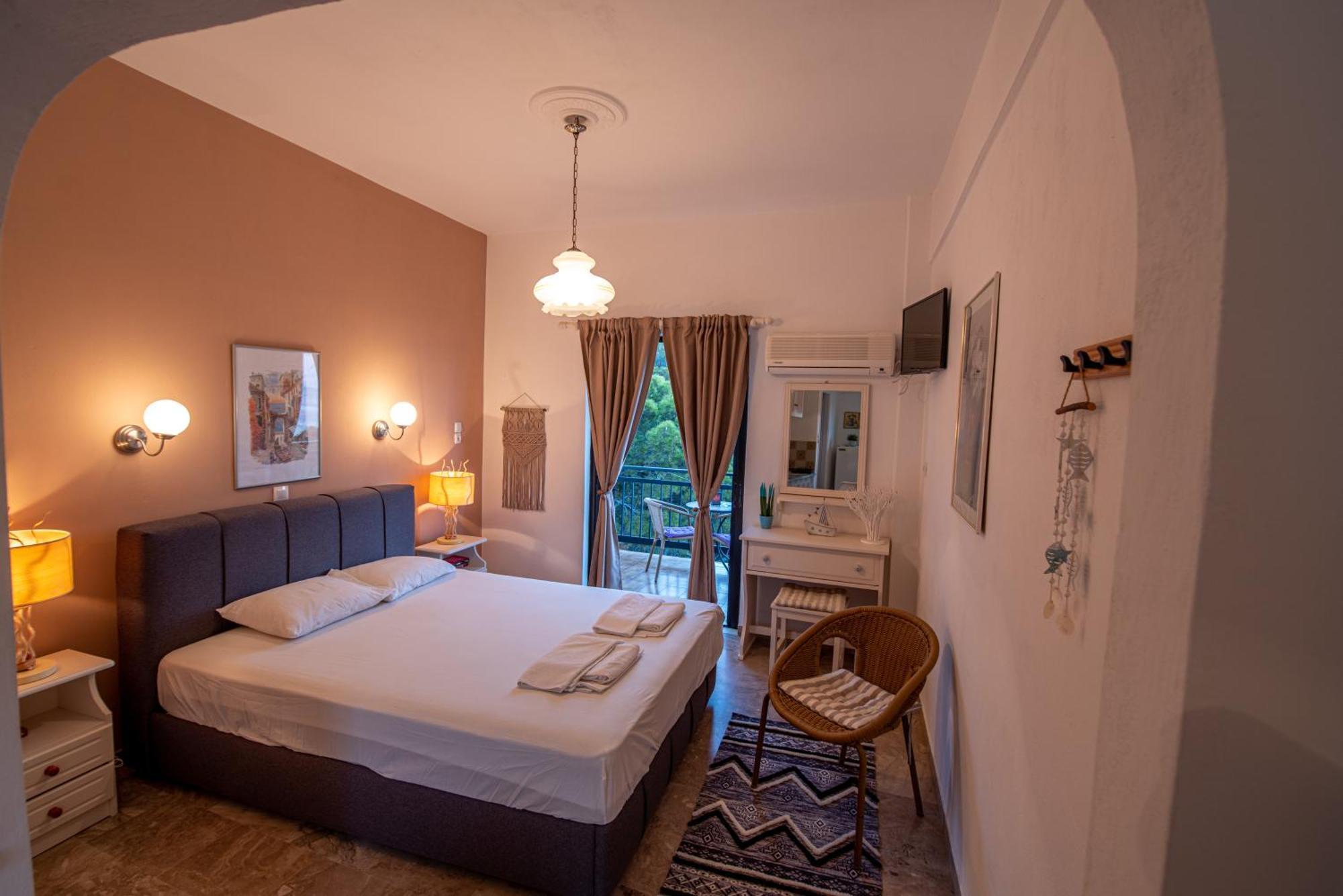 Stella Studios Poros Town Exteriér fotografie