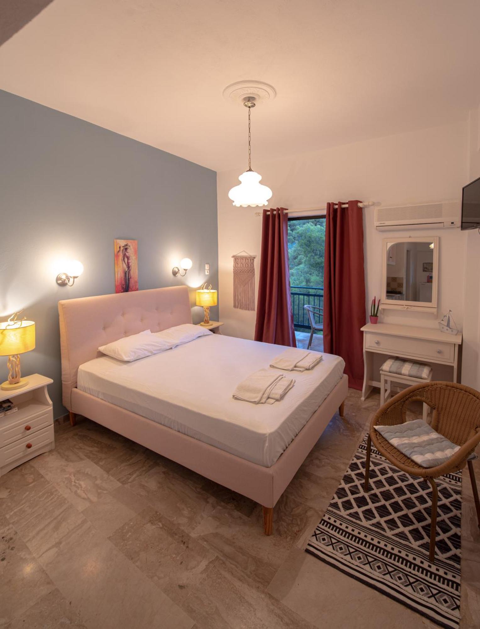 Stella Studios Poros Town Exteriér fotografie