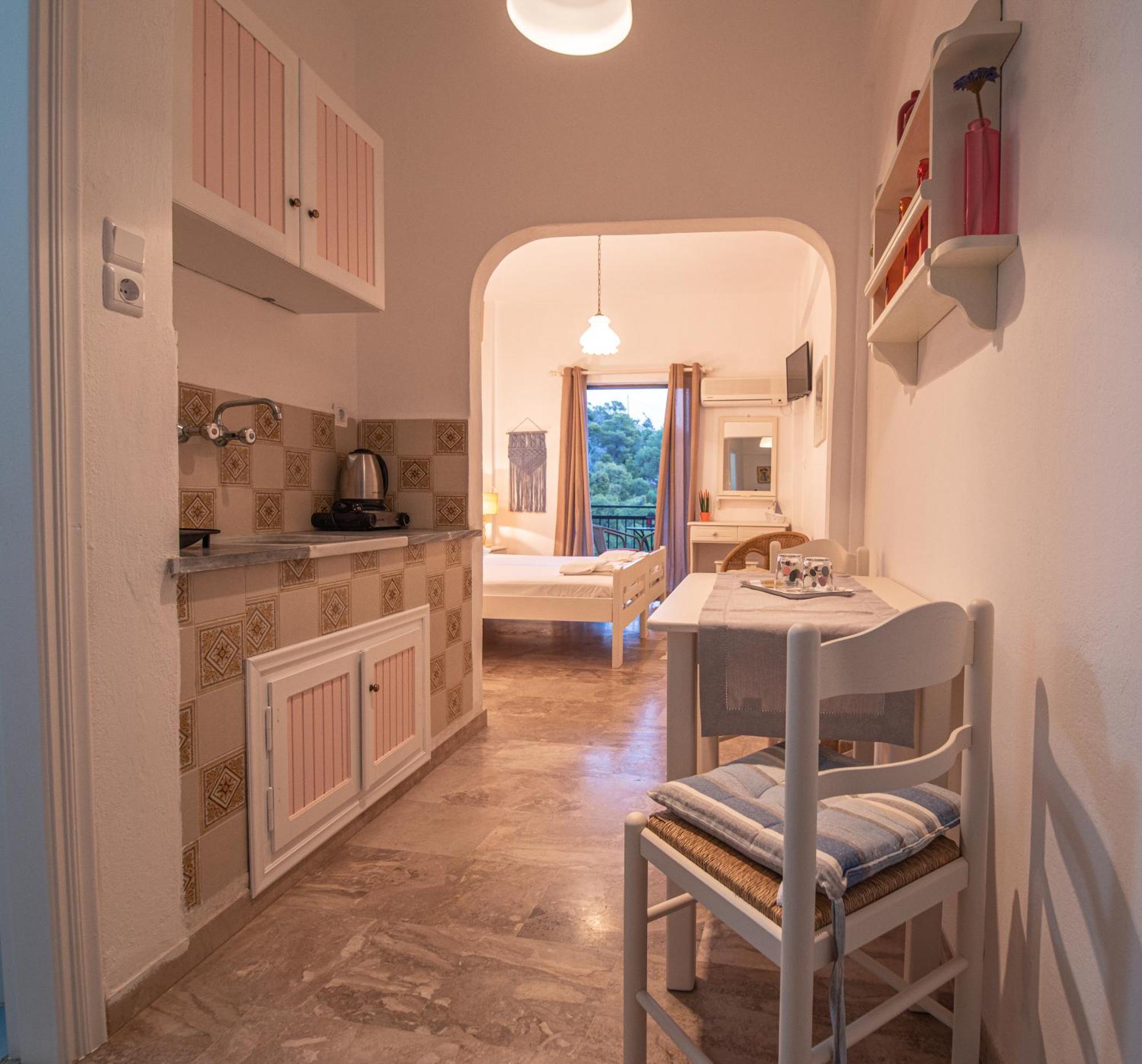 Stella Studios Poros Town Exteriér fotografie
