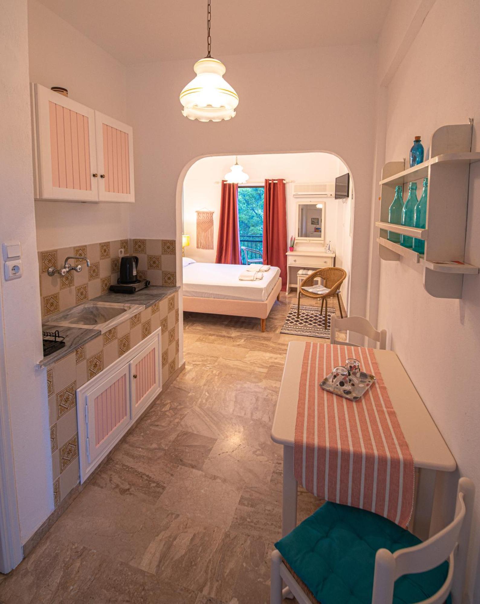 Stella Studios Poros Town Exteriér fotografie