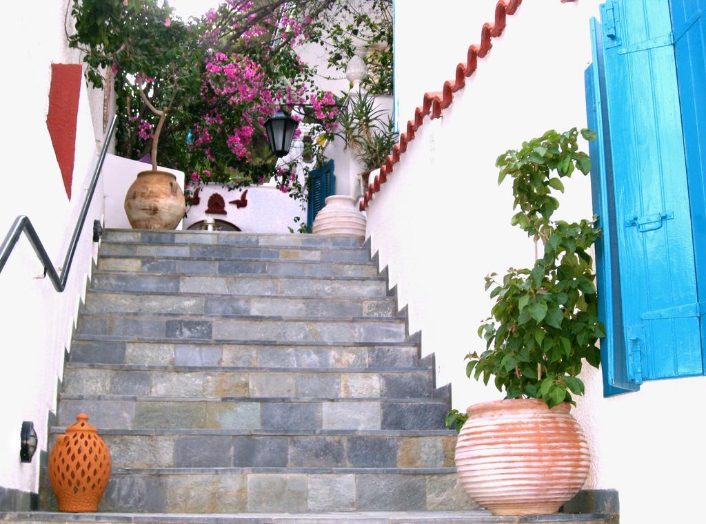 Stella Studios Poros Town Exteriér fotografie
